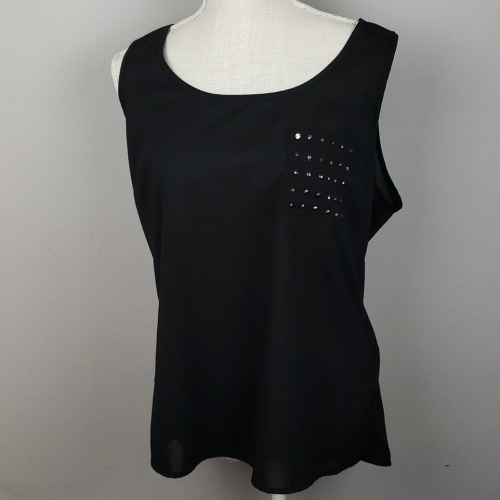 Black sleeveless top